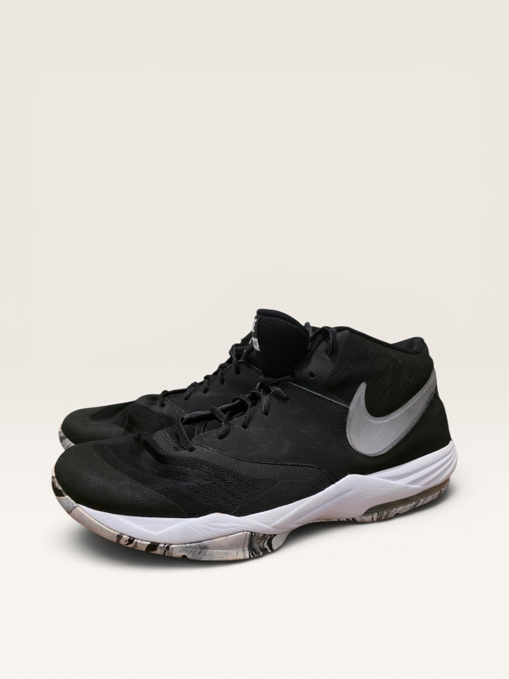 Nike Air Max Emergent Mens 10.5 Black Basket Ball Sneakers